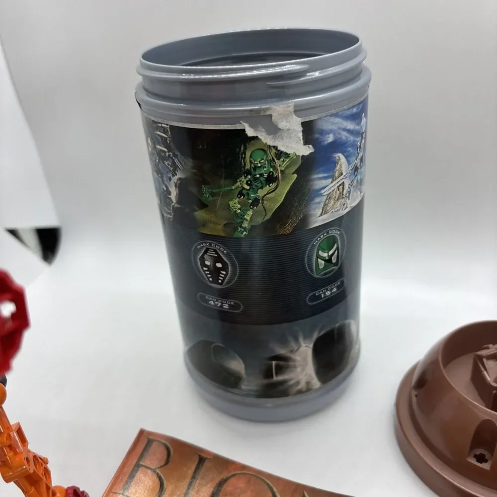 LEGO Bionicle 8534 Tahu 100% Complete with Canister and Instructions Rare!